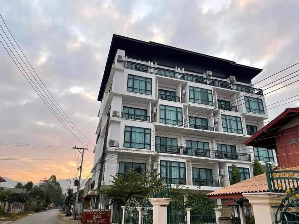Vang Vieng Topview Hotel Exteriér fotografie