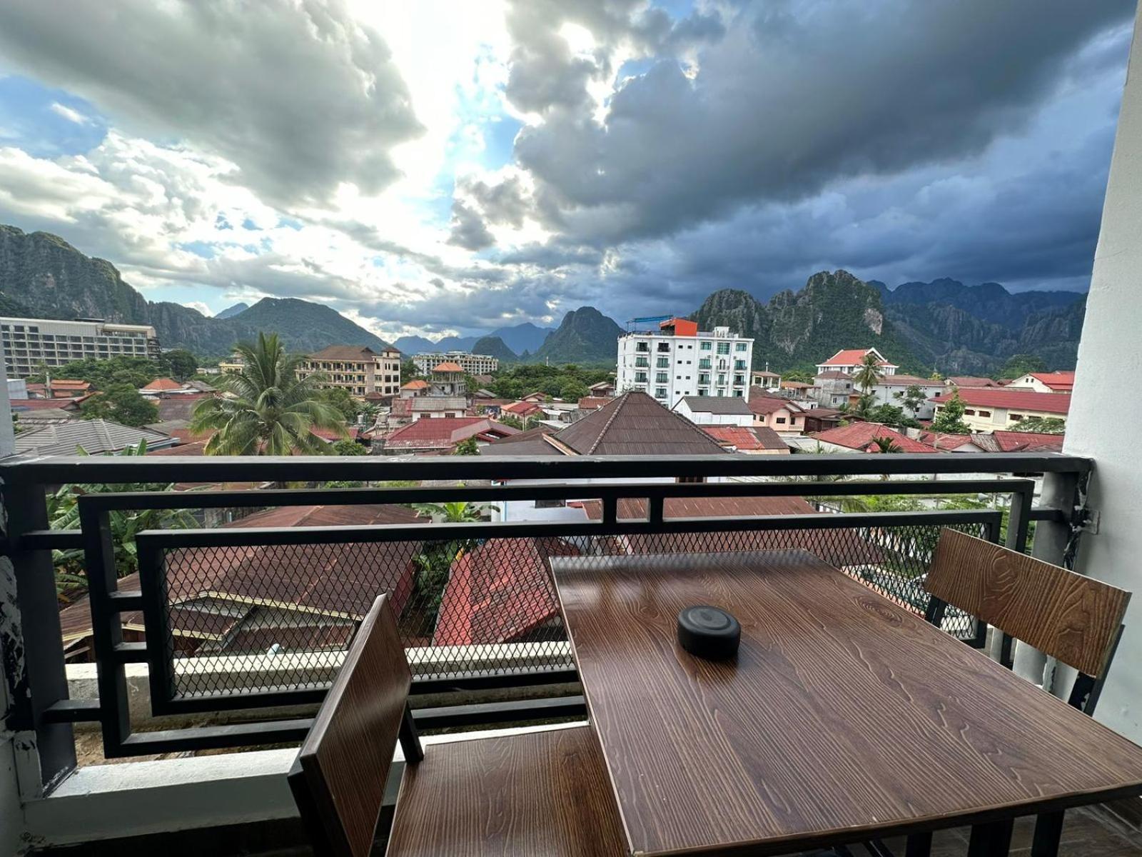 Vang Vieng Topview Hotel Exteriér fotografie